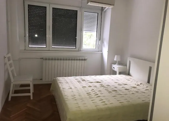 Centrum 2 Szálloda Belgrád