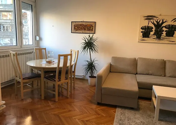 Centrum 2 Szálloda *